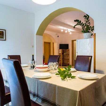 Apartments Luka 2 Baška Extérieur photo