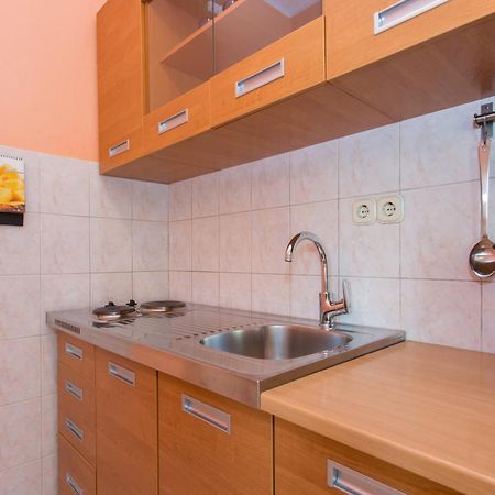 Apartments Luka 2 Baška Extérieur photo
