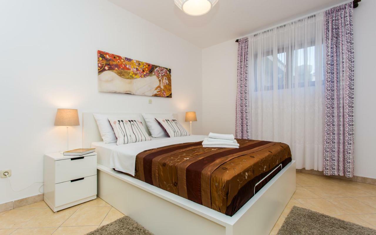 Apartments Luka 2 Baška Extérieur photo