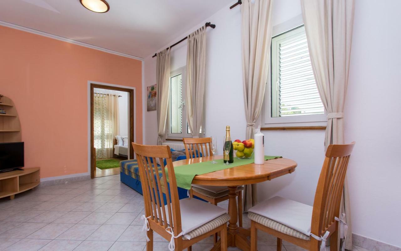 Apartments Luka 2 Baška Extérieur photo
