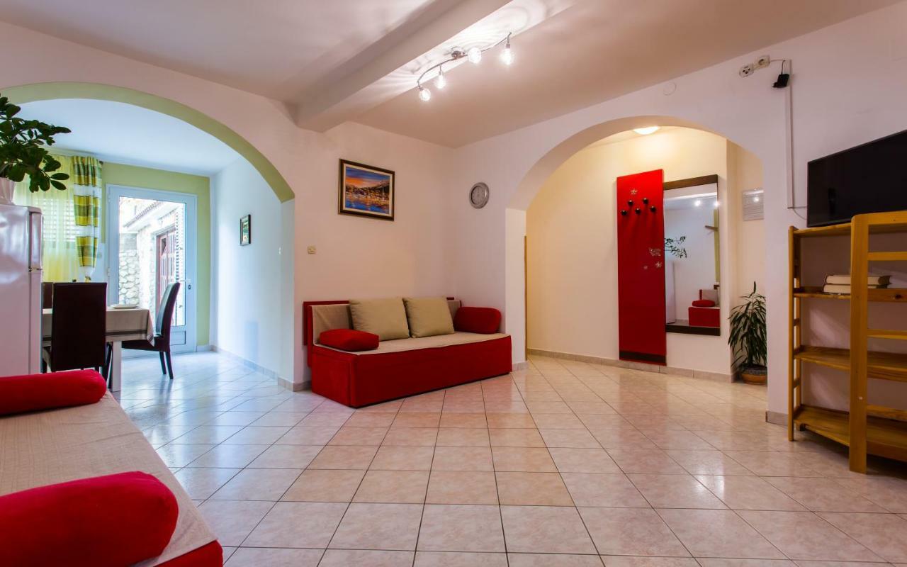 Apartments Luka 2 Baška Extérieur photo